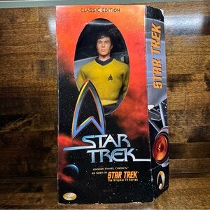 1999 ENSIGN PAVEL CHEKOV Star Trek Classic Edition Playmates 12” Action Figure